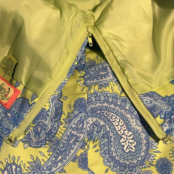 Lilly & Van Women's Size Large Skirt - Blue Paisley Print with Pleated Trim - Picture 4 of 6